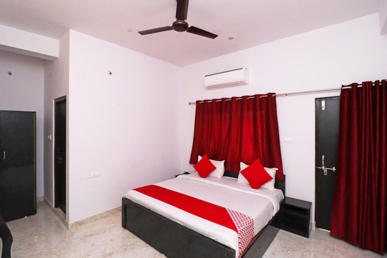 Oyo 39774 Hotel Kanishka Residency Jabalpur Eksteriør billede