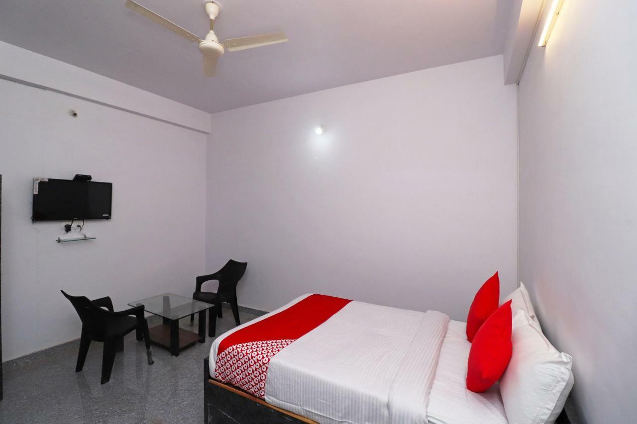Oyo 39774 Hotel Kanishka Residency Jabalpur Eksteriør billede